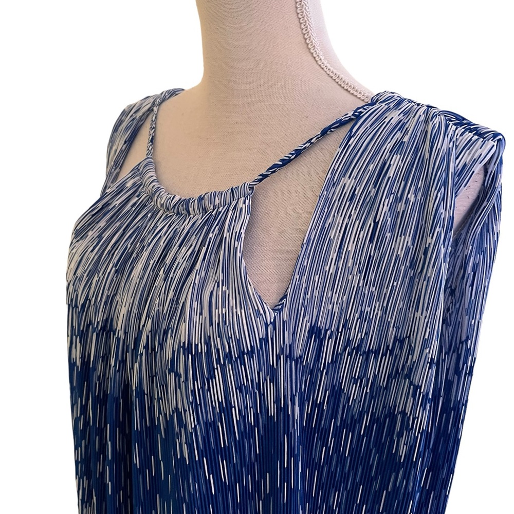 T-Bags Blue Ombre Midi Dress - Picture 6 of 11
